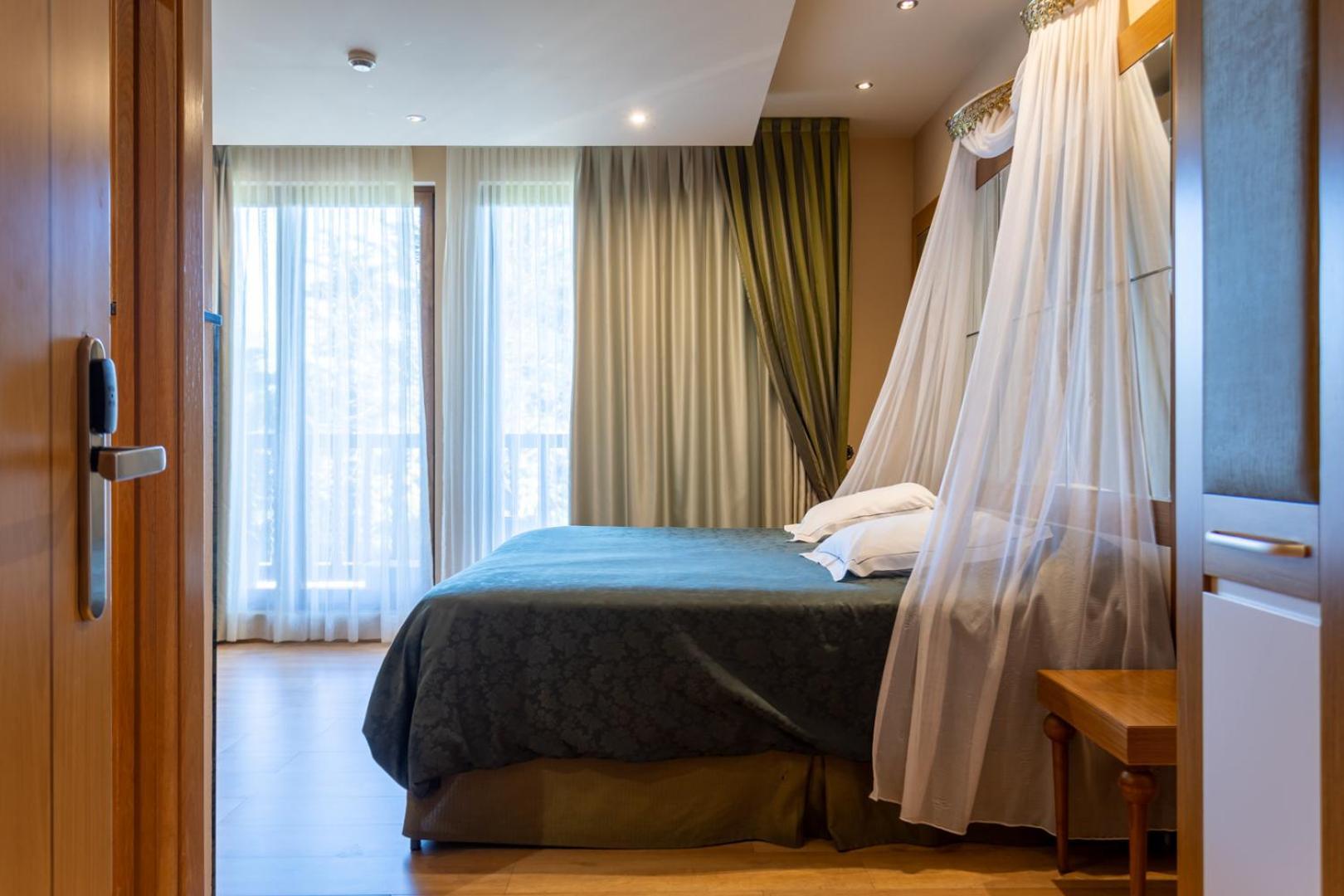 Felisa Hotel
